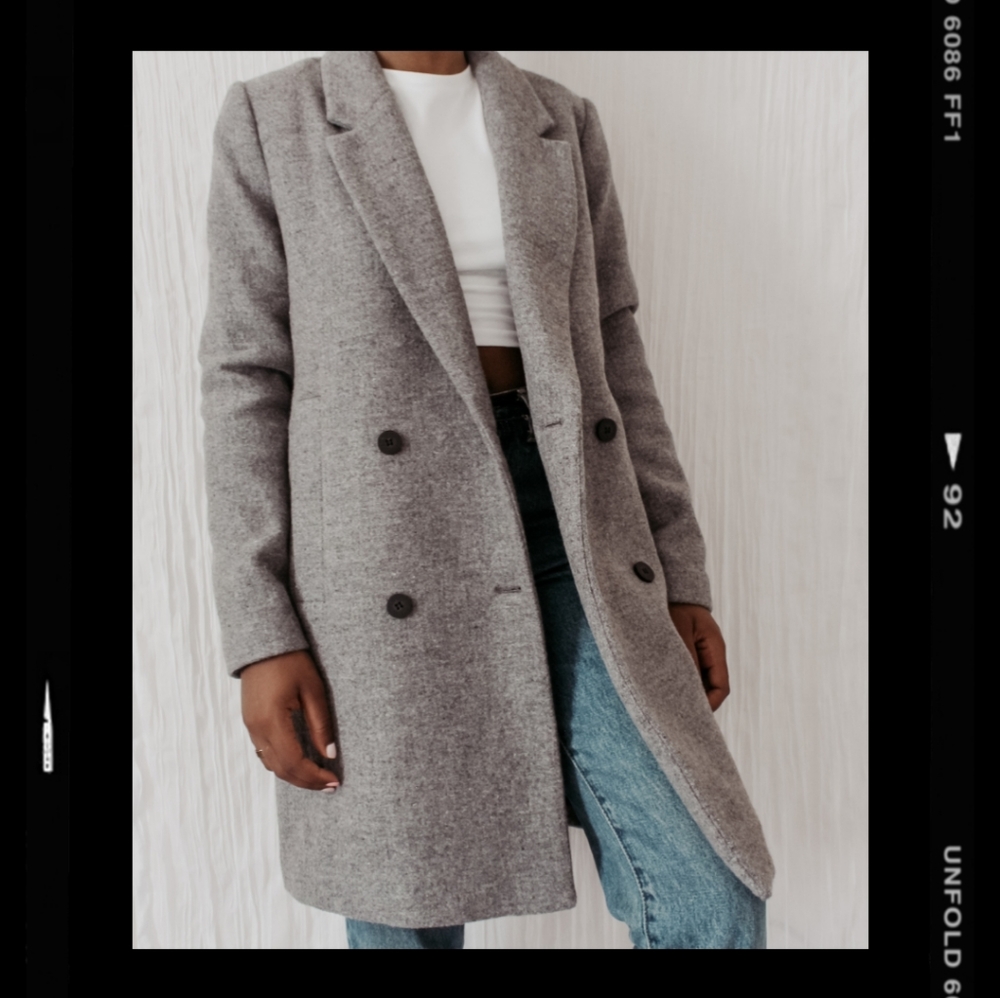 ☆ Zara Grey Trench Coat ☆